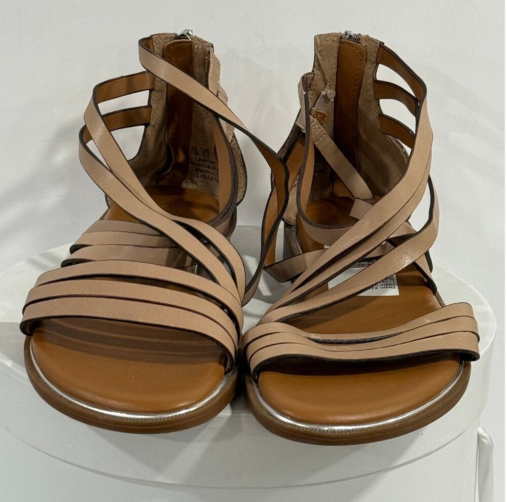 Franco Sarto Gaetana Gladiator Sandals Leather Strappy Back Zip Women's 7.5M NEW